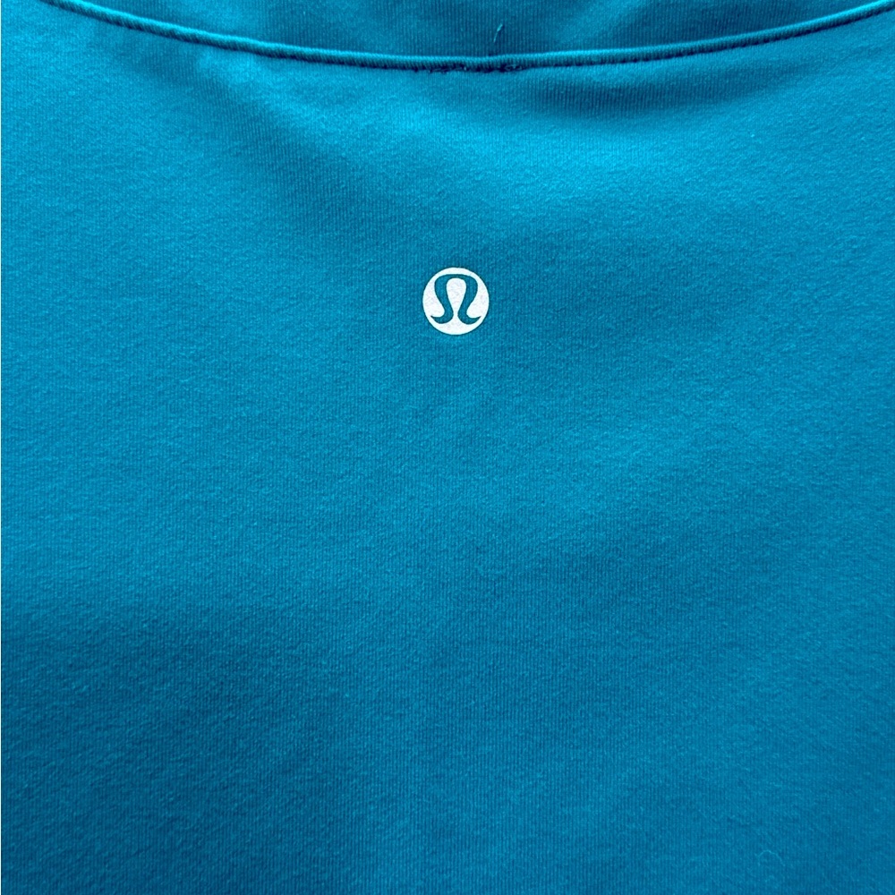LULULEMON Sleeveless V-Neck TANK - Picture 3 of 4